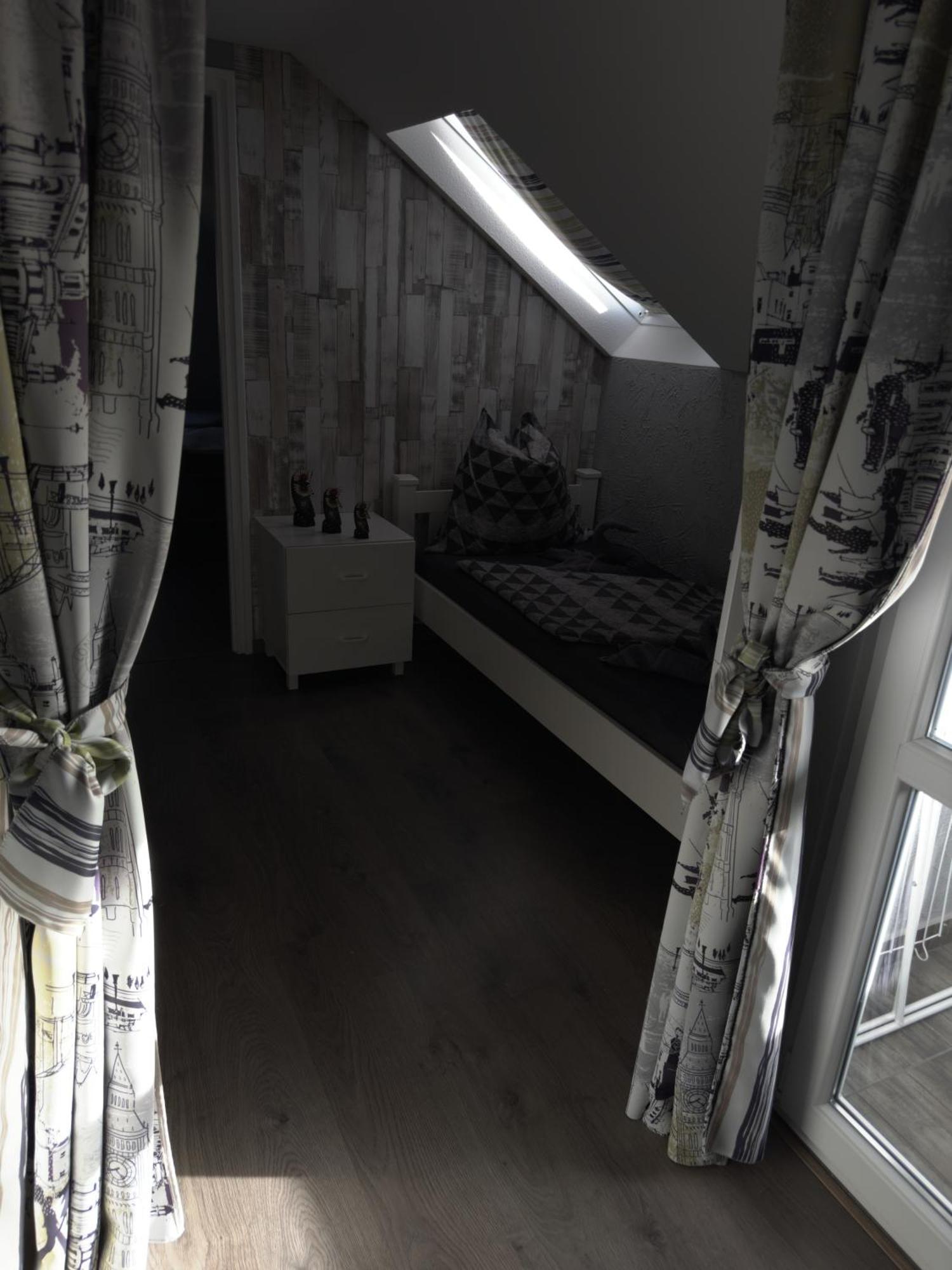 Rozsa Apartman Alsóörs Rum bild